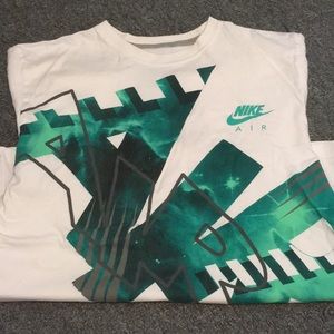 Nike air short sleeve shirt